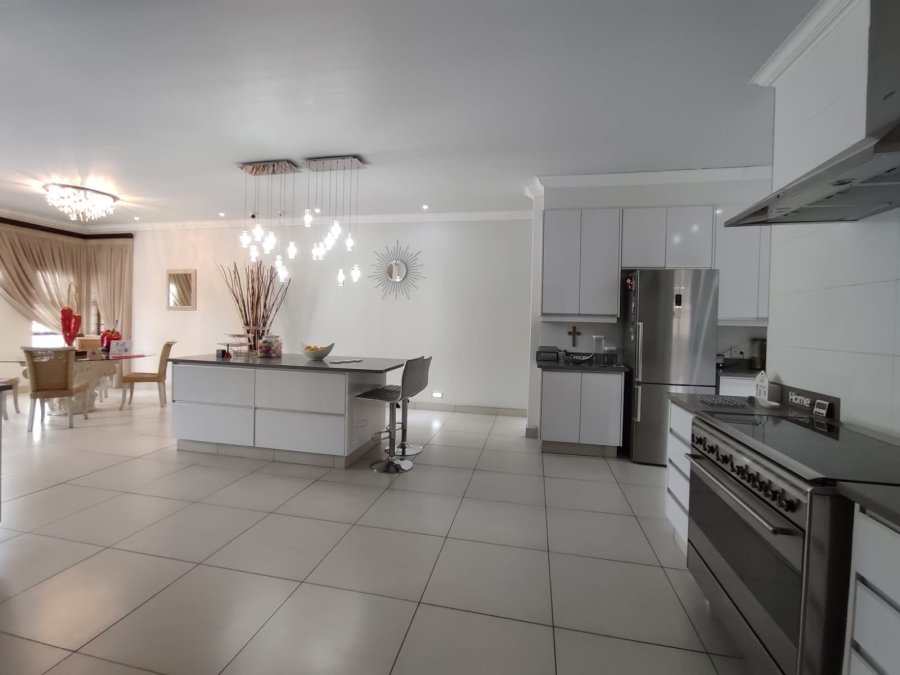 2 Bedroom Property for Sale in Flamwood North West
